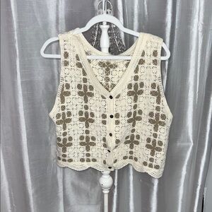 Emery Rose button-front crochet sweater vest with flaw